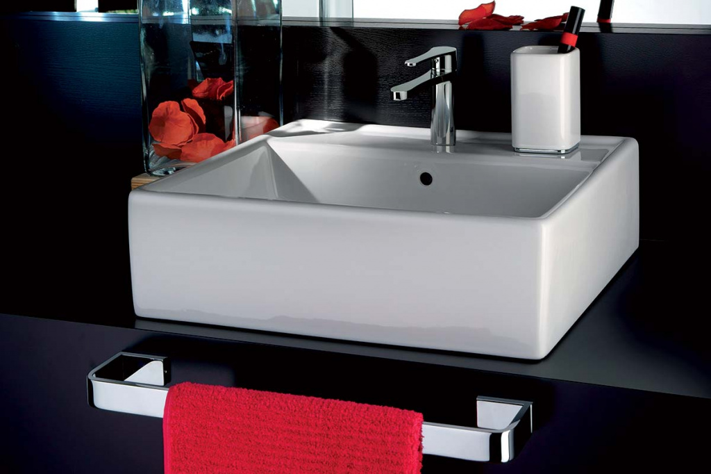 bagno_associati-1.jpg bagno_associati-1.jpg