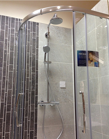 Душевая стойка Grohe Tempesta Cosmopolitan 160 27922000