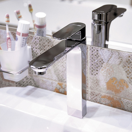 Смеситель WasserKRAFT Dinkel 5803H для раковины