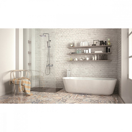 Душевая стойка Bossini Cosmo L10103.073 черный матовый