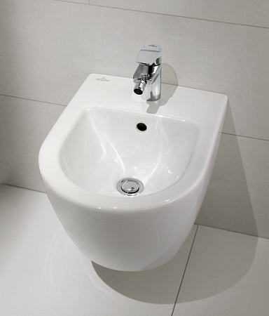 Биде подвесное Villeroy & Boch Subway 74000001 белый альпин