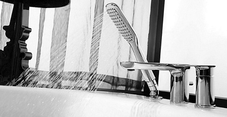 Смеситель Bravat GINA F565104C-2-RUS на борт ванны