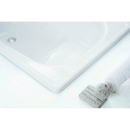 Стальная ванна BLB Europa Mini B05E 105 см с сидением