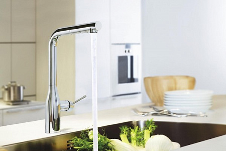 Смеситель Grohe Essence 30270000 для кухонной мойки, хром