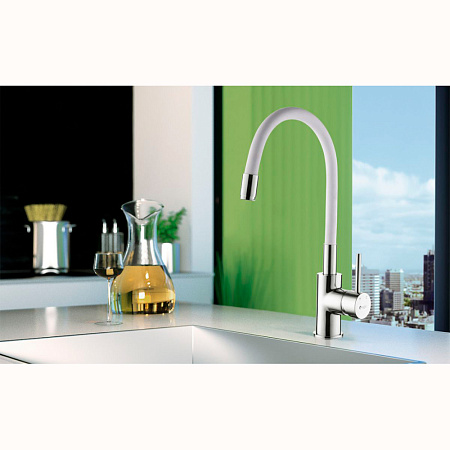 Смеситель AQG Wolloby 05WOL570BL для кухонной мойки, белый, хром