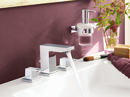 Держатель для стаканов Grohe Essentials Cube 40508001