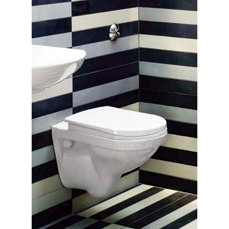 Крышка-сиденье Gustavsberg Logic белая, с микролифтом