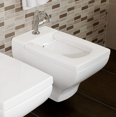 Биде подвесное Villeroy & Boch La Belle Plus 542700R1 белый альпин CeramicPlus