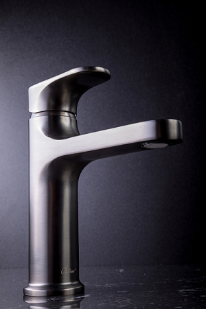 Смеситель Boheme Spectre 452-Gm для раковины, оружейная сталь