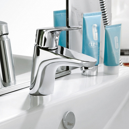 Смеситель Bravat Drop F14898C-1 для раковины хром