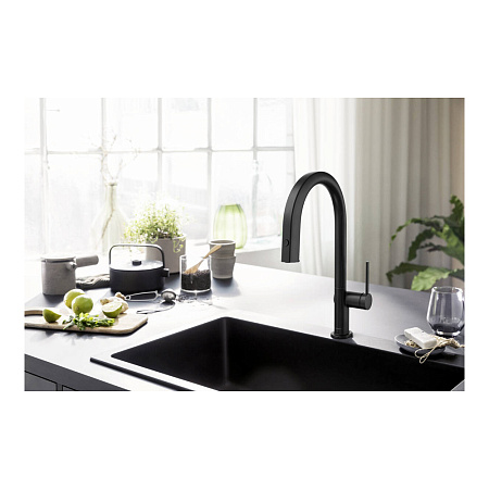 Смеситель Hansgrohe Aqittura 76803670 для кухонной мойки, с вытяжным изливом, черный матовый