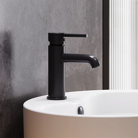 Смеситель Damixa Scandinavian Pure 360210300 для раковины черный