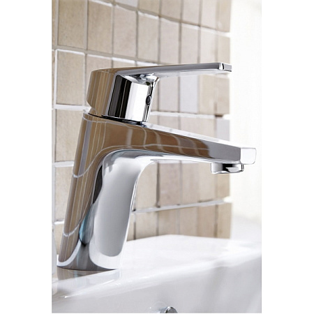 Смеситель Bravat Line F15299C-1 для раковины хром