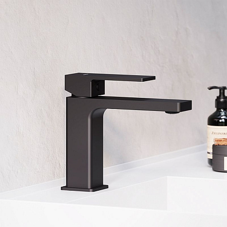 Смеситель Damixa Gala 530210300 для раковины черный