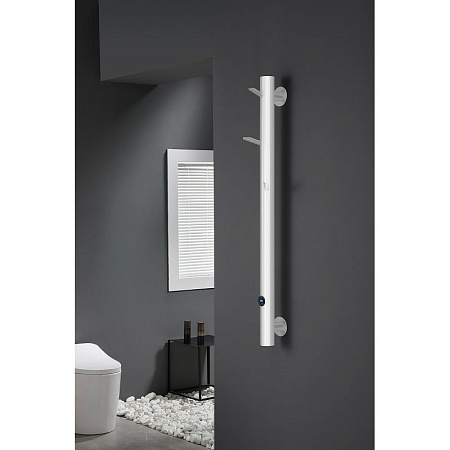 Полотенцесушитель электрический Boheme Uno Oak 724-MW 150х20 белый матовый