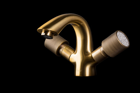 Смеситель Boheme Royal Cristal 311-Royal/CRST для раковины, бронза