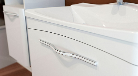 Тумба с раковиной Velvex Iva 65 белая