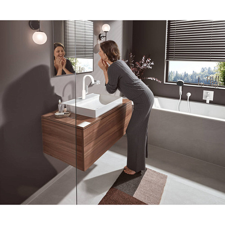 Смеситель Hansgrohe Vivenis 75030700 для раковины, белый матовый