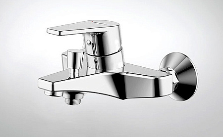 Смеситель Bravat Line F65299C-B-RUS для ванны с душем хром